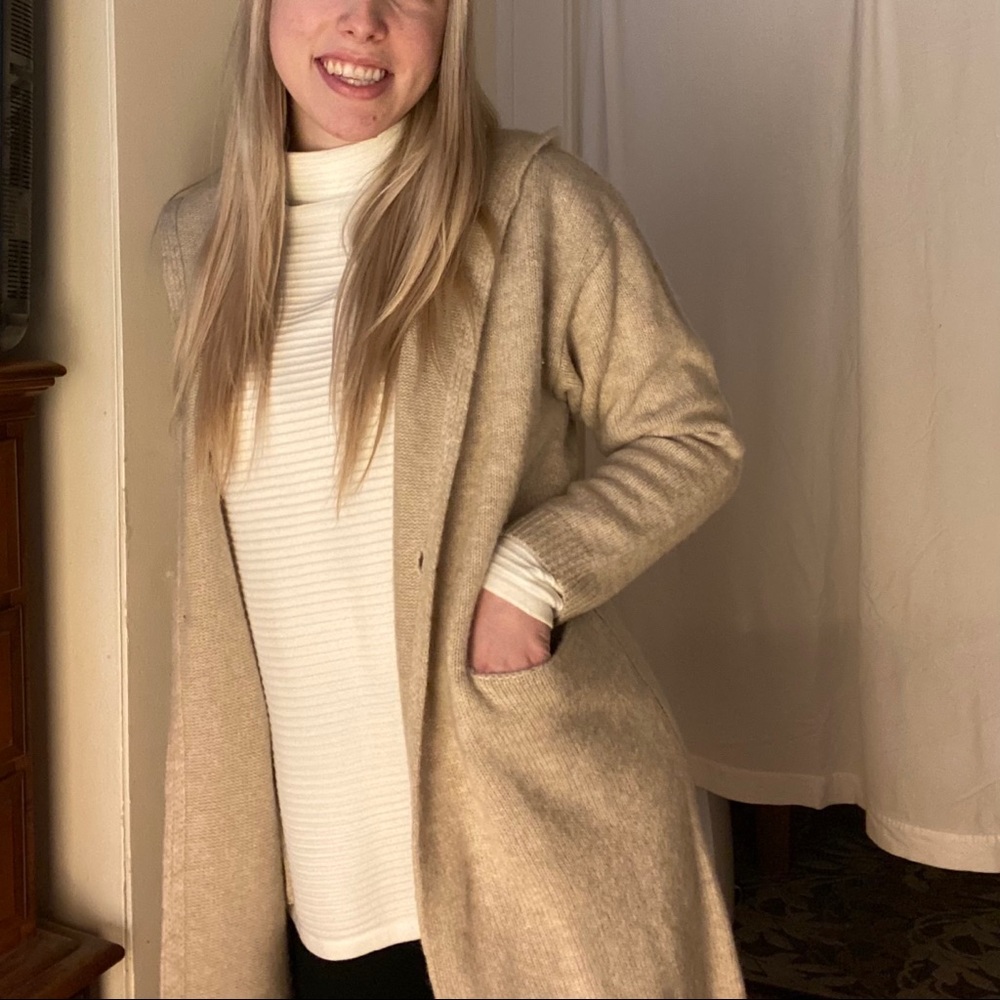 Uniqlo Wool blend long like hooded sweater